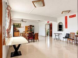 Blk 142 Bukit Batok Street 11 (Bukit Batok), HDB Executive #623655211